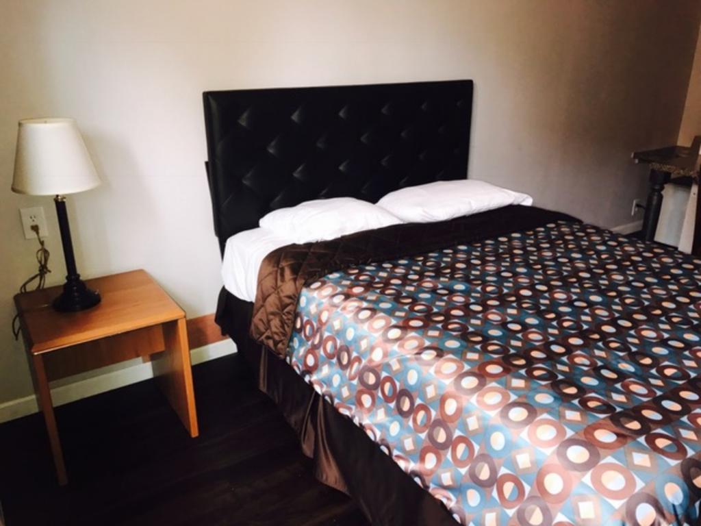 Kings Row Inn Milwaukie Zewnętrze zdjęcie